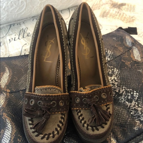 BRAND NEW YVES SAINT LAURENT HEELS - Picture 1 of 4
